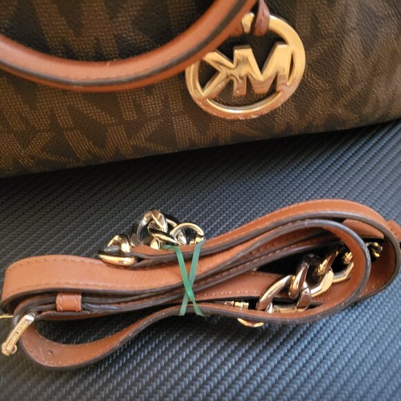 Michael Kors Jet Set Large Travel Satchel - Picture 5 of 8